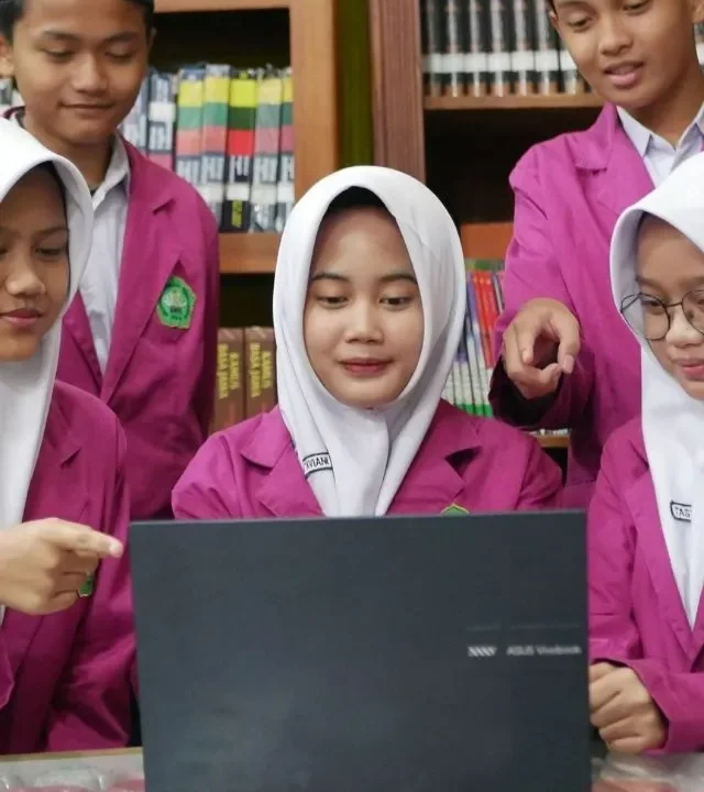aksesconvert laptop